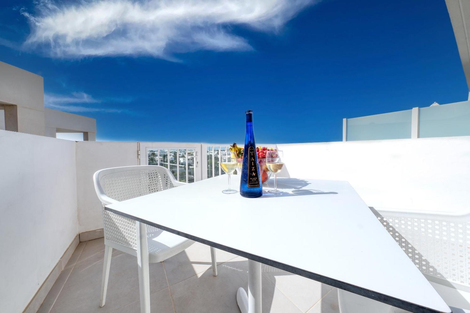Infinity Costa Teguise Exterior foto